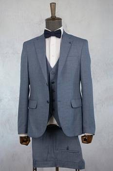 Костюм мужской тройка Рикко