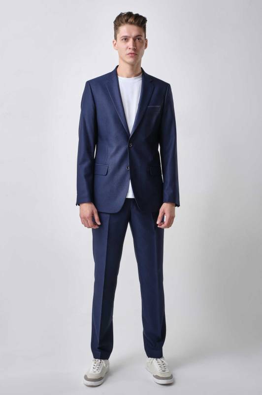 Костюм мужской Панчер